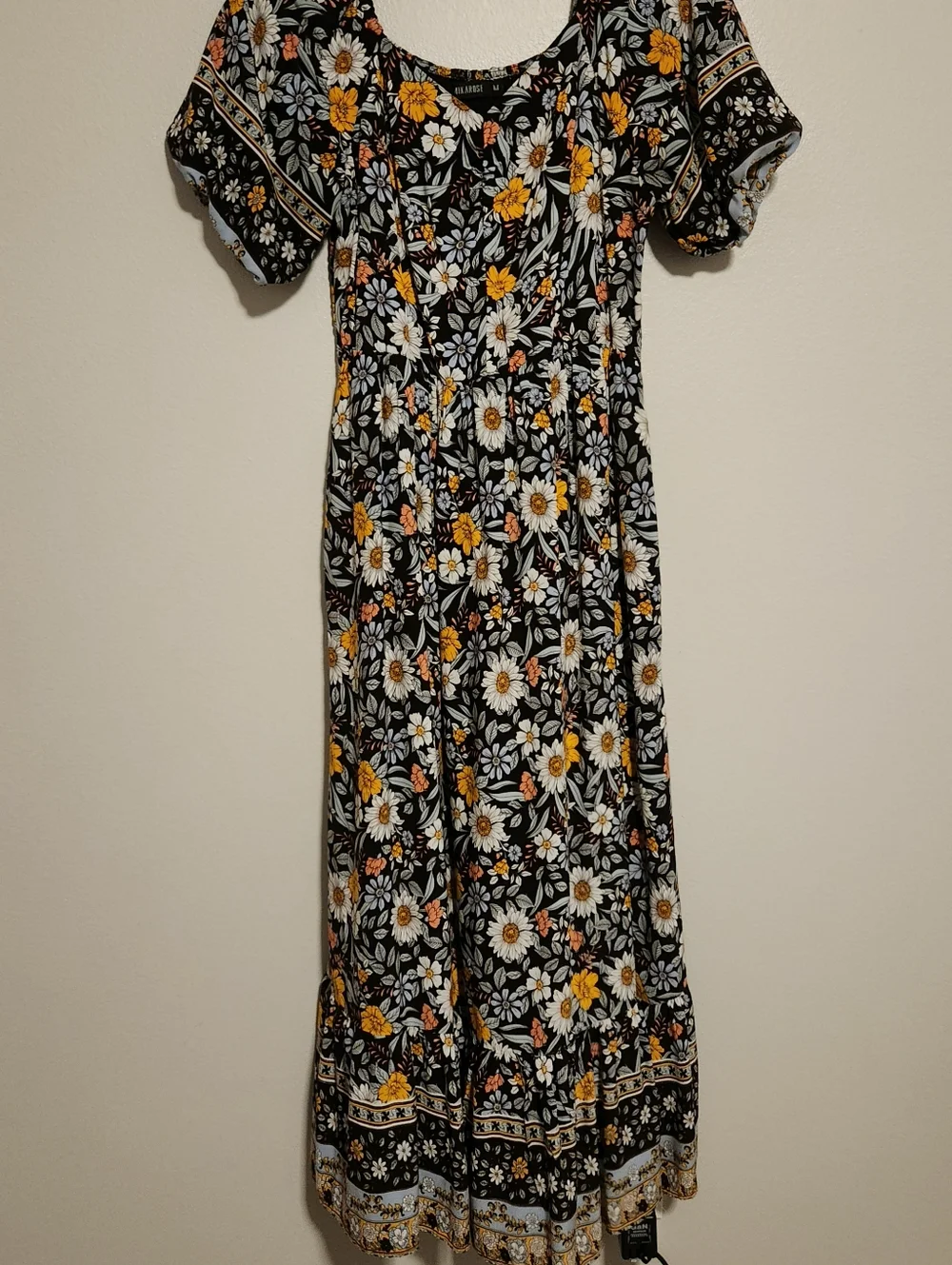 Black Floral Maxi Dress with Yellow & White Daisies Size Medium Mikarose - Picture 4 of 8